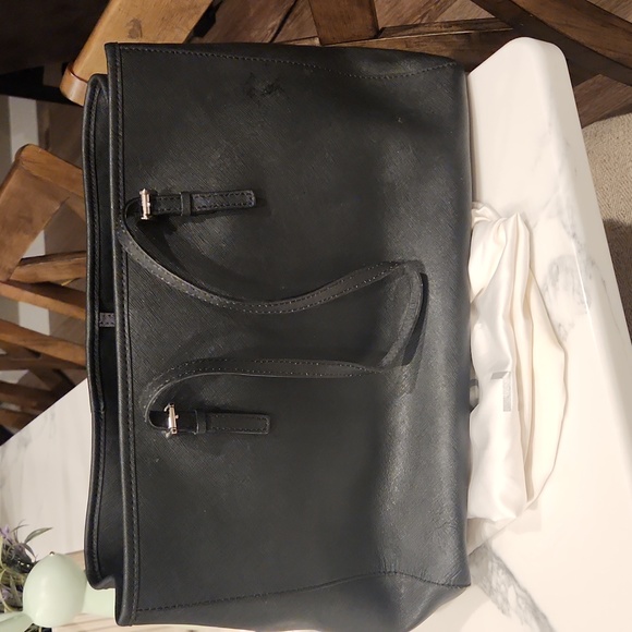 Michael Kors Jet Set Purse - Picture 2 of 4